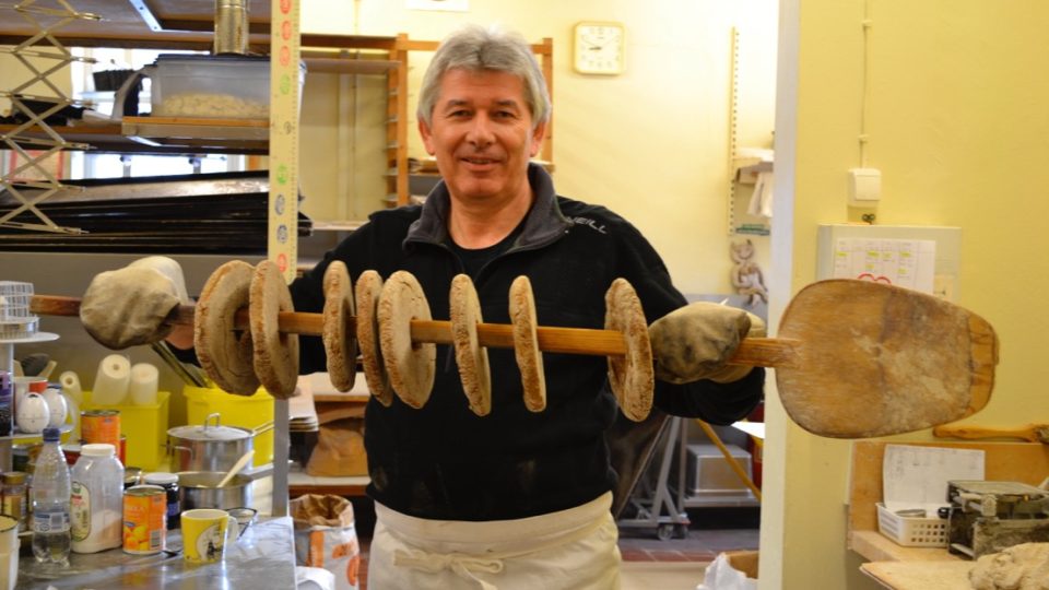 Petr Voldán jako pekařský učeň v Helsinkách