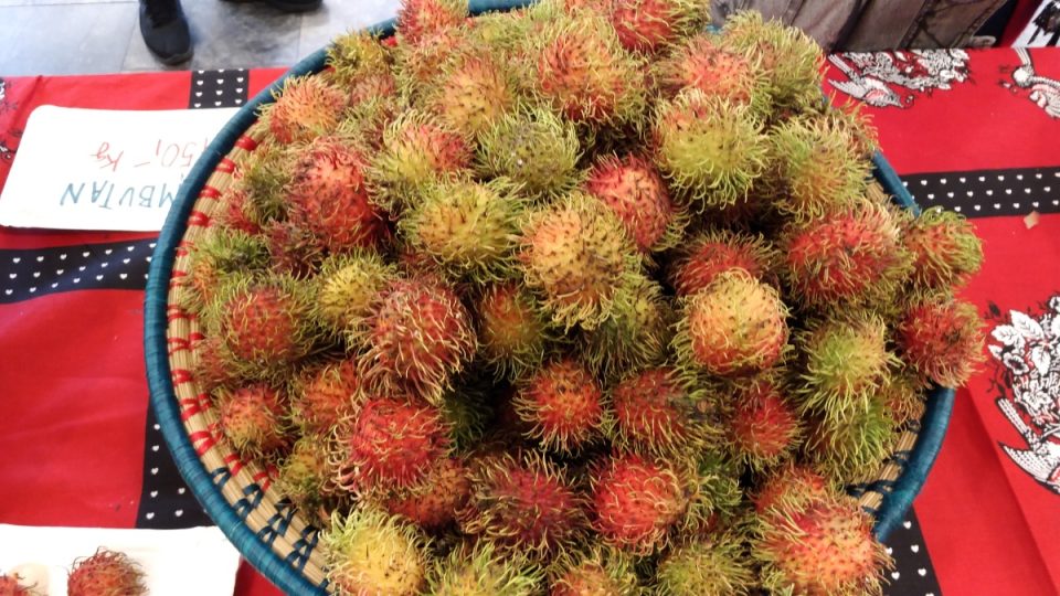Africké trhy v Liberci nabídly desítky druhů exotického ovoce a zeleniny