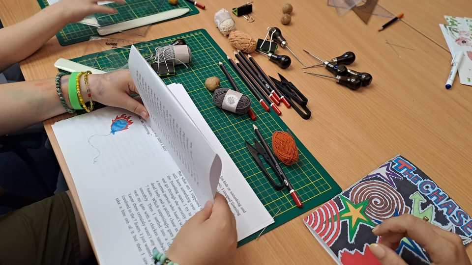 Příměstský tábor v jablonecké městské knihovně | foto: Jana Švecová, Český rozhlas Příměstský tábor v jablonecké městské knihovně