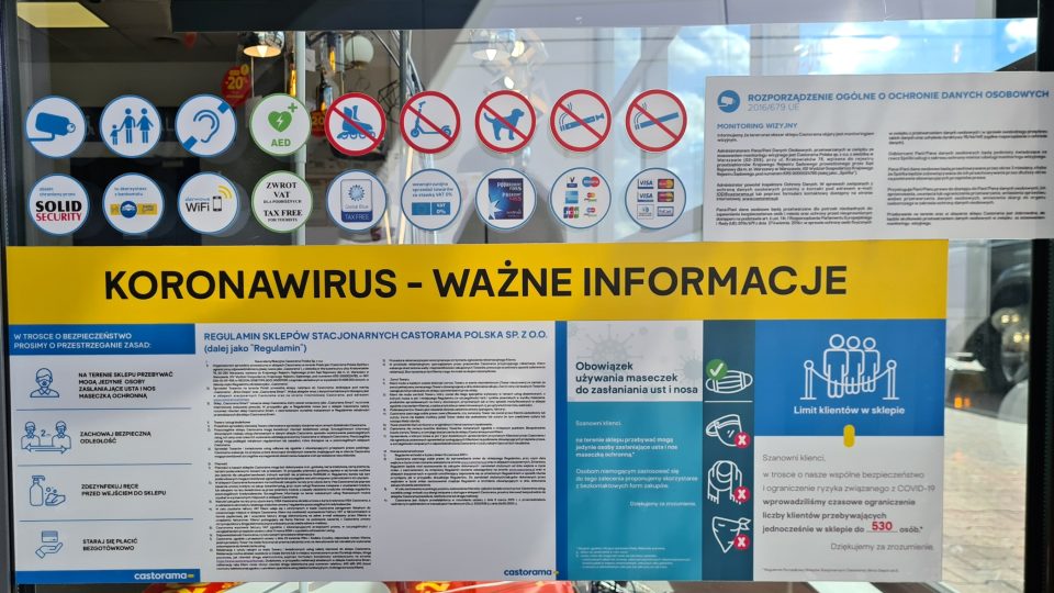 V polských obchodech platí stejná protiepidemická nařízení jako v Čechách