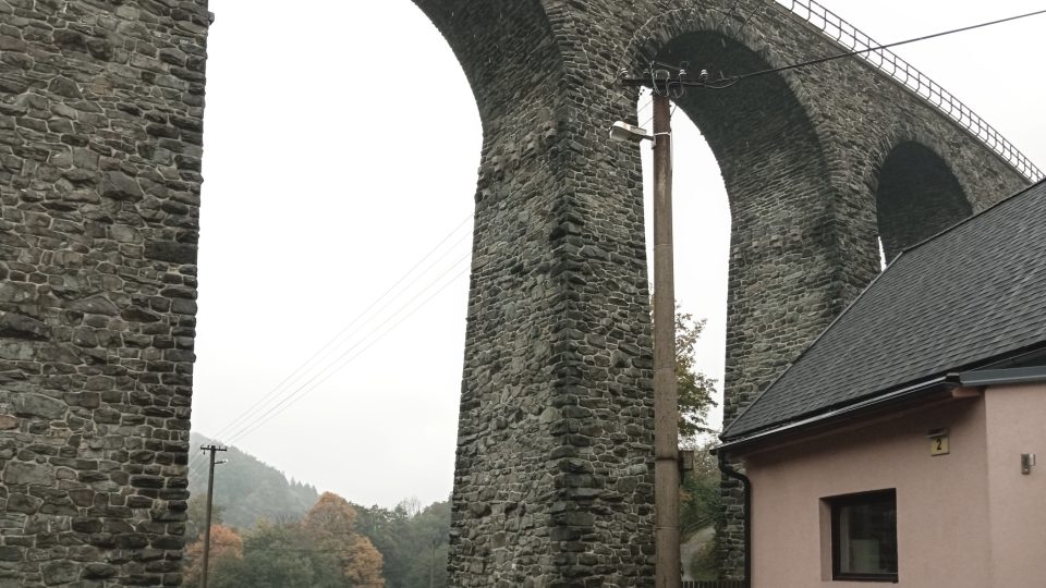 Viadukt nad Kryštofovým Údolím