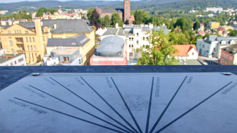 Výhled na Jablonec nad Nisou z věže radnice
