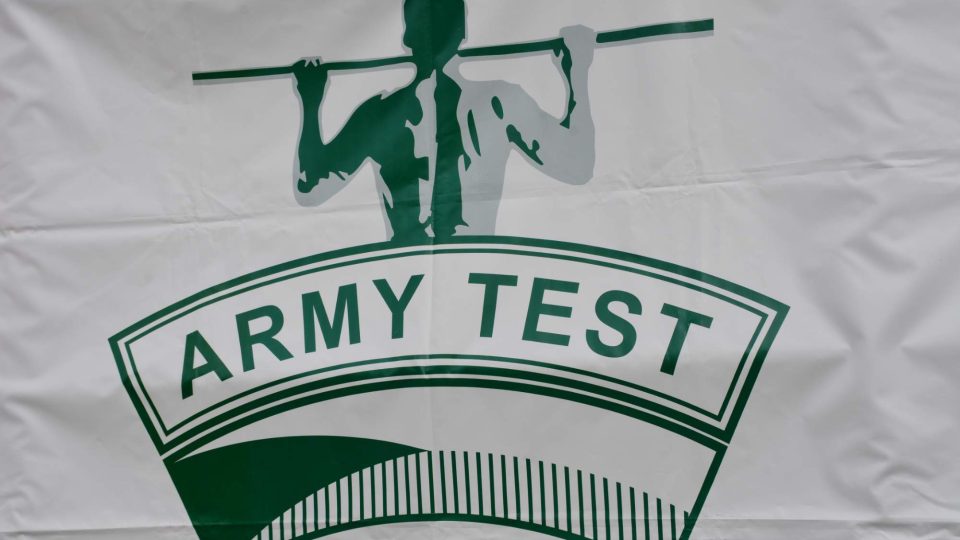 Znak Army testu