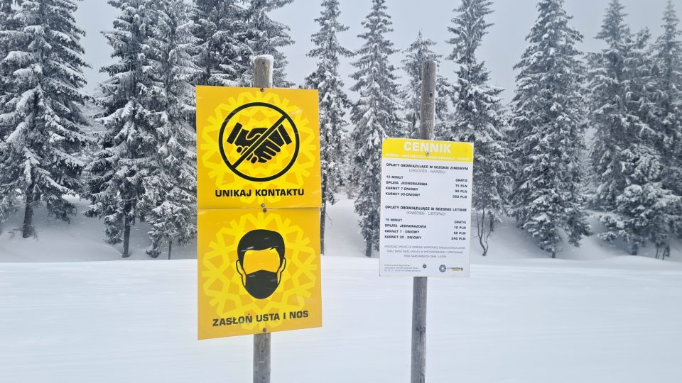 Polsko od pátku 12. února otevřelo skiareály. Stále je ale nutné dodržovat protiepidemická pravidla