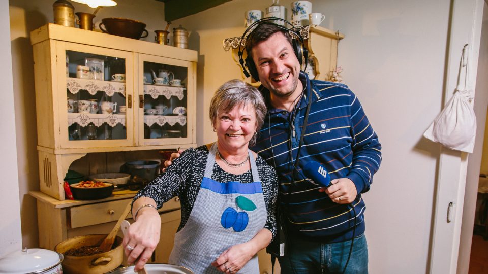 Patrik Rozehnal a Jana Bohunská během vaření