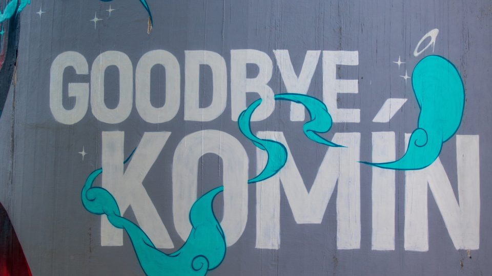 Graffiti komín ozdobili umělci z jabloneckého studia STROY