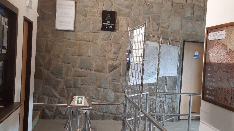 Rozhledna Velká je otevřená denně. Pokud není silný vítr