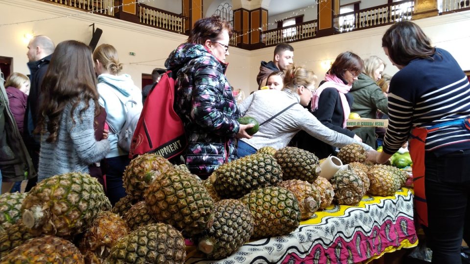 Liberecké Africké trhy nabídly čerstvé ovoce a zeleninu většinou vypěstovanou Ugandě