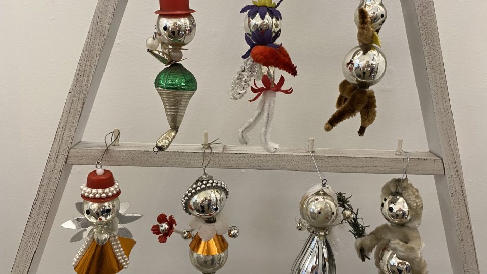 Tradiční perličkové vánoční ozdoby můžete vidět v Krkonošském muzeu v Jilemnici
