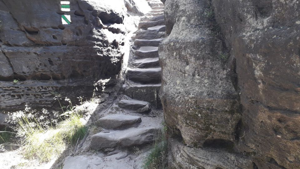 Historické skalní schodiště