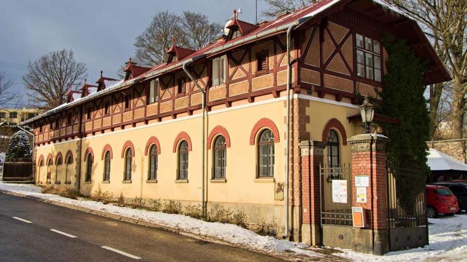 Komunitní centrum Sdružení Tulipan sídlí v Podještědském muzeu v Českém Dubu