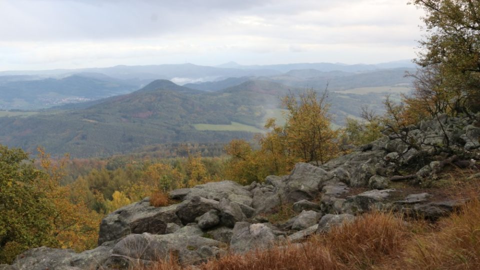 Turistická cesta zvaná Modrá hřebenovka