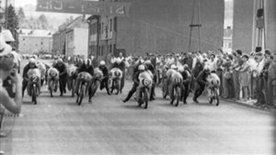 Semilský okruh, start závodu v roce 1968