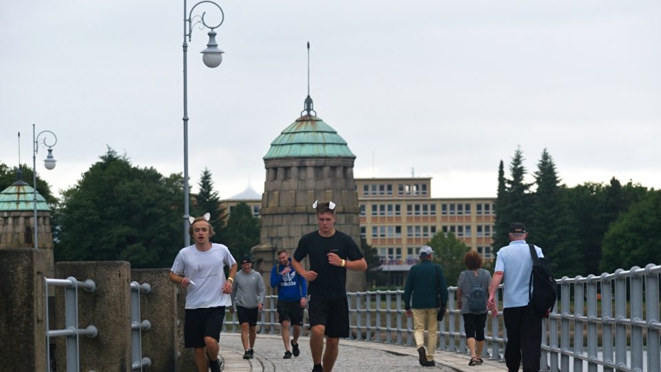 Pivní běh kolem jablonecké přehrady