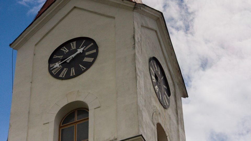 Kostelní hodiny jsou po letech zase v provozu