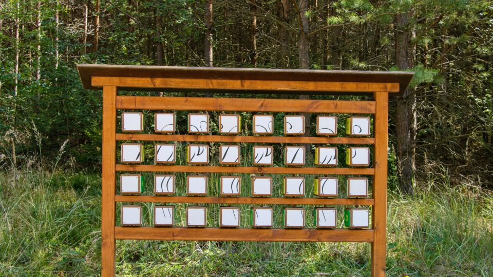 Naučná stezka Jeřáb v Ralsku nabízí 7 poučných zastavení