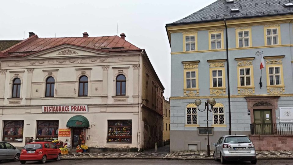 Muzeum v Lomnici nad Popelkou sousedí s domem, kde v létě 1871 bydlel Bedřich Smetana