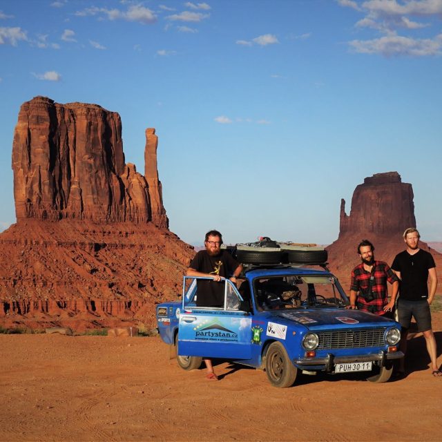 Žigulem z Čestic až na konec světa | foto: Filip  Vogel