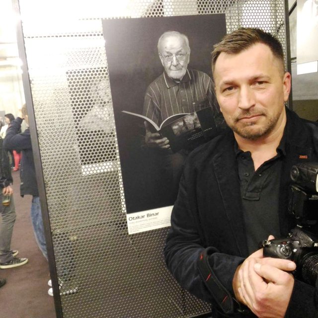 Autor vystavovaných fotografií Radek Drbohlav | foto: Lucie Fürstová,  Český rozhlas