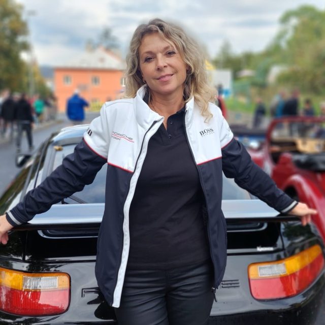 Ženy 50+: Diana v dokuseriálu mluví veřejně o těch nejintimnějších problémech a přiznává svůj obličej | foto: Eva Lammelová