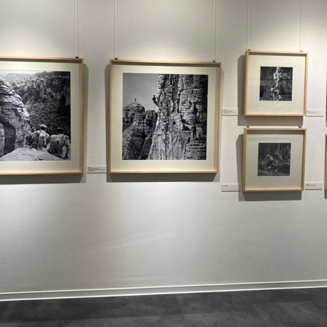 Jedna z výstav v Muzeu Českého ráje je věnována horolezci a fotografovi Vilému Heckelovi | foto: Johana Tománková,  Český rozhlas