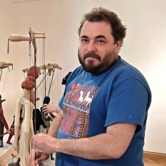 Severočeské muzeum v Liberci vystavuje loutky umělce Roberta Smolíka | foto: Tomáš Mařas,  Český rozhlas