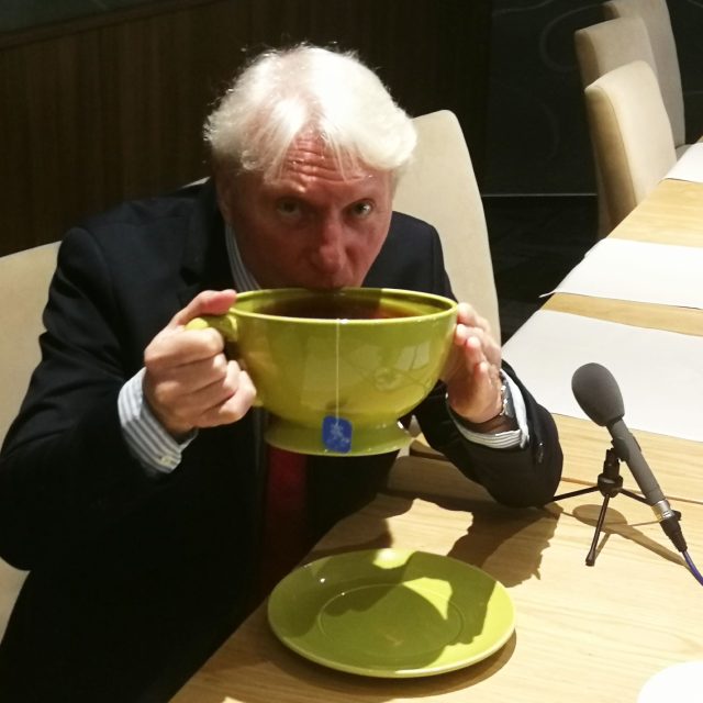 Ladislav Špaček je velký milovník čaje | foto: Český rozhlas Hradec Králové