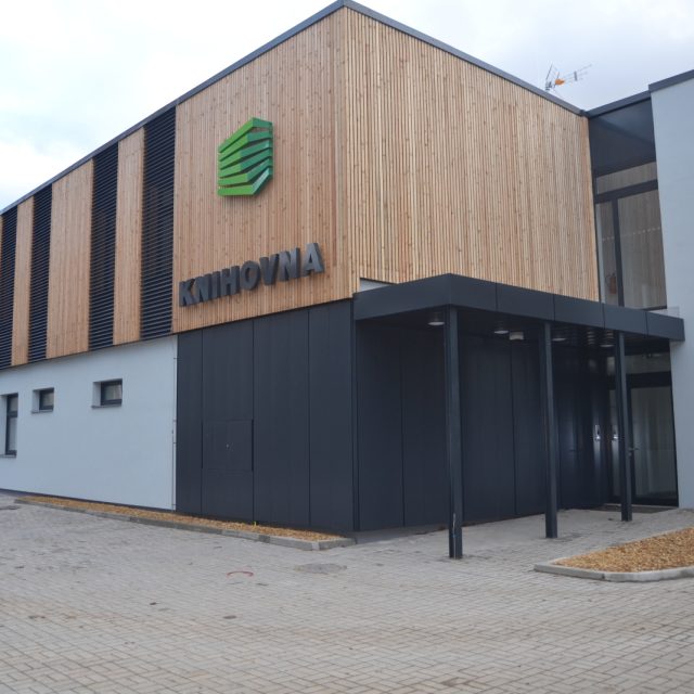 Nová budova knihovny v Železném Brodě | foto: Městský úřad Železný Brod