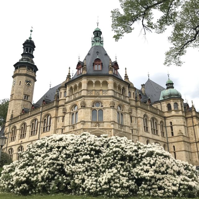 Severočeské muzeum v Liberci je kvůli rekonstrukci dlouhodobě zavřené | foto: Lucie Fürstová,  Český rozhlas,  Český rozhlas