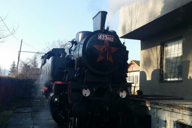 Lokomotiva Matěj vozila návštěvníky skanzenu v Rožnově | foto: Pavel Sedláček