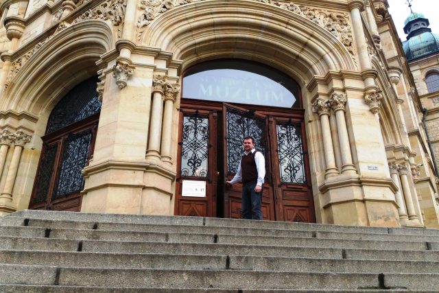 Severočeské muzeum v Liberci má ještě dnes dveře otevřené,  od zítřka je zavře | foto: Lucie Fürstová