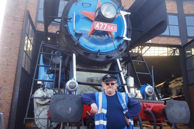 Osm parních lokomotiv a další vlakové soupravy ukazuje drážďanské železniční muzeum | foto: Tomáš Kopecký