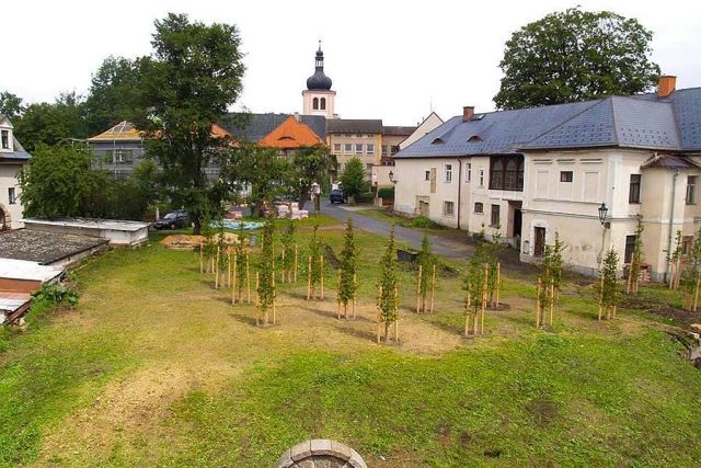 Pohled na areál komendy | foto:  Archeologický ústav AVČR