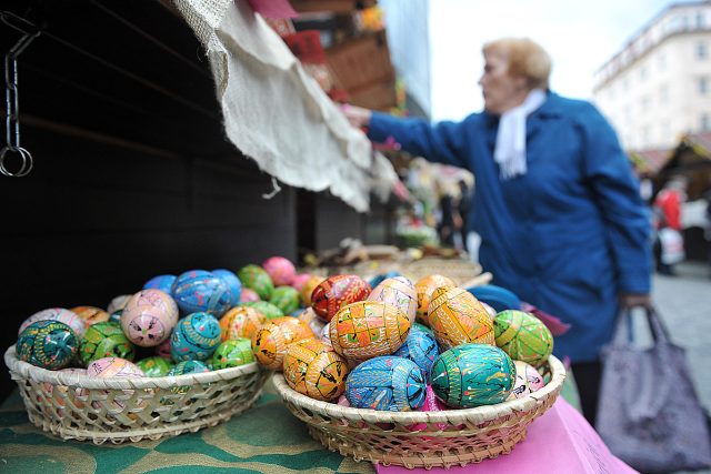 Češi utratí za velikonoční nákup do tisíce korun  (ilustrační foto) | foto: Filip Jandourek,  Český rozhlas