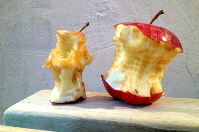 Kdo si 'česká' jablka koupil,  pochutnal si navíc na pesticidech  (ilustrační foto) | foto: Fotobanka Pixabay