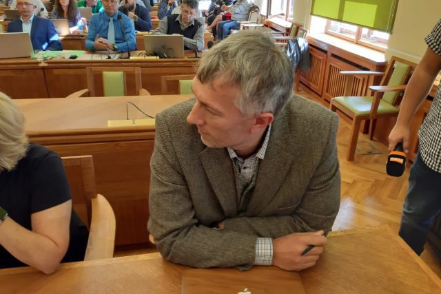 Milan Kroupa na jednání zastupitelů v Jablonci nad Nisou | foto: Šárka Škapiková,  Český rozhlas