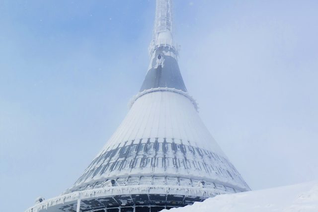 Ještěd v zimě  (ilustrační foto) | foto: Jaroslava Nývltová