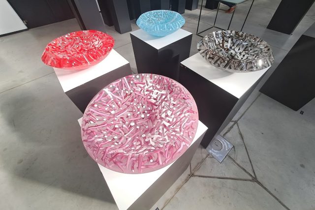 Výstava děl Zdeňka Lhotského v galerii Kotelna v Železném Brodě | foto: Jana Švecová,  Český rozhlas