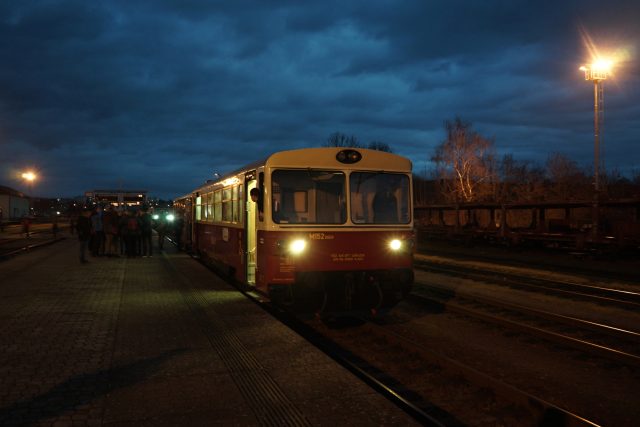 Motorový vlak řady 152 Kolej klubu Turnov | foto: Jaromír Smetana,  Český rozhlas