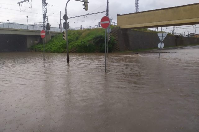 Přívalové deště zaplavily tzv. Pětimostí v Děčíně | foto: Luděk Stínil,  Český rozhlas