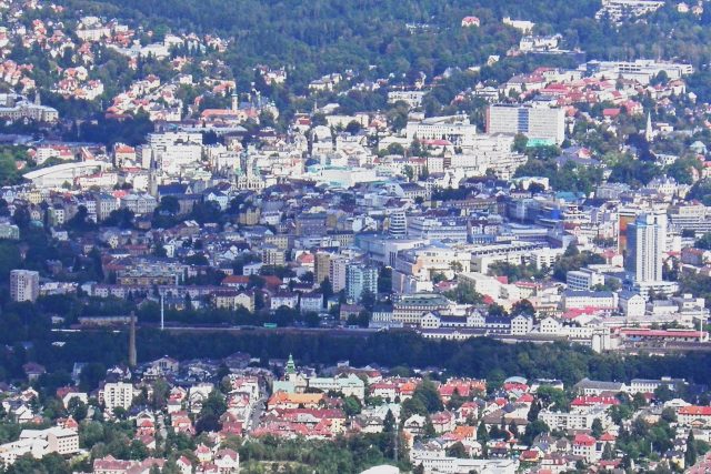 Město Liberec - pohled z Ještědu | foto: Alena Volfová,  Český rozhlas