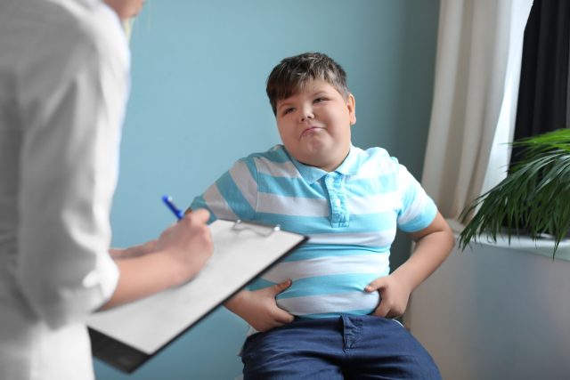 Českých dětí s obezitou přibývá,  ukazují aktuální data pediatrů  (ilustrační snímek) | foto: Shutterstock