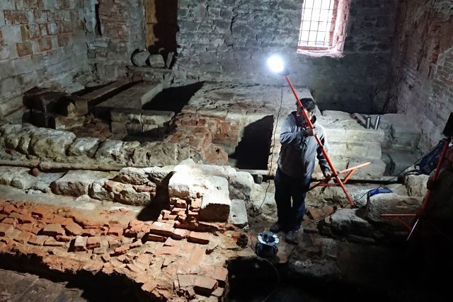 Na hradu Kost byly objeveny pozůstatky bývalé varny piva z předprůmyslové doby | foto: Regionální muzeum v Jičíně