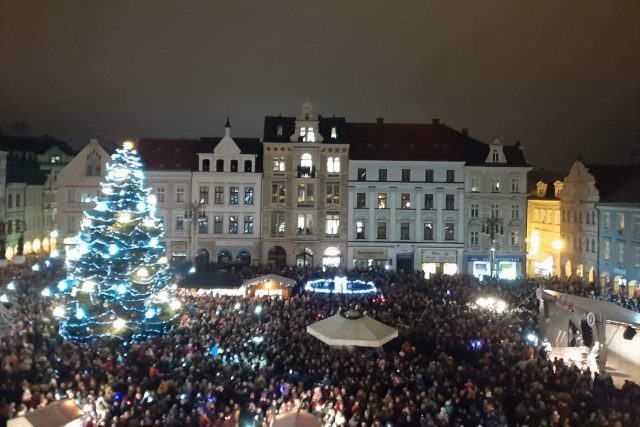 Loňská vánoční atmosféra na libereckém náměstí | foto: Šárka Škapiková,  Český rozhlas