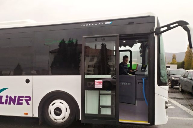 ČSAD Liberec testuje nový autobus s hybridním pohonem | foto: Jana Pavlíčková,  Český rozhlas