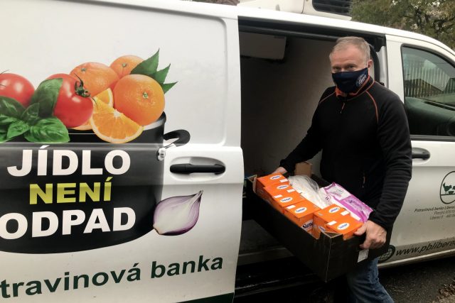 Liberecké potravinové bance chybí hlavně trvanlivé potraviny a drogistické zboží | foto: Lucie Fürstová,  Český rozhlas