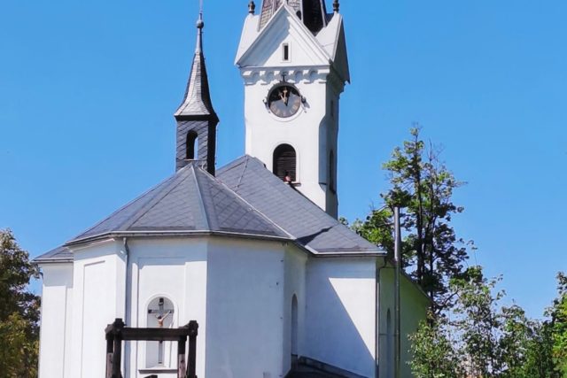 Kostel Navštívení Panny Marie v Liberci Harcově | foto: Jana Švecová,  Český rozhlas