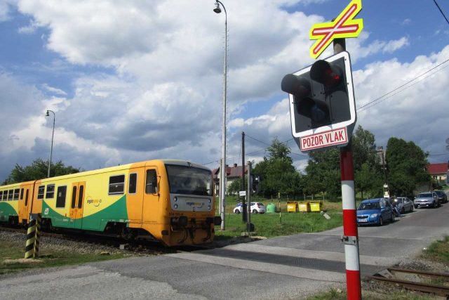 Křížení silnice se železnicí bude u Ktové mimoúrovňové  (ilustrační snímek) | foto: Jaroslava Mannová