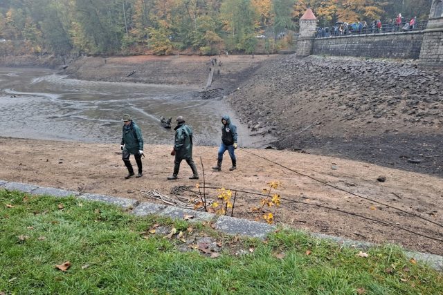 Harcovská přehrada v Liberci bude bez vody několik let,  čeká jí odbahnění i rekonstrukce hráze | foto: Eva Malá,  Český rozhlas