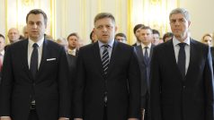 Lídři slovenských koaličních stran v čase podpisu koaliční smlouvy v březnu 2016